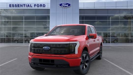 2022 Ford F-150 Lightning 1FT6W1EV6NWG02330