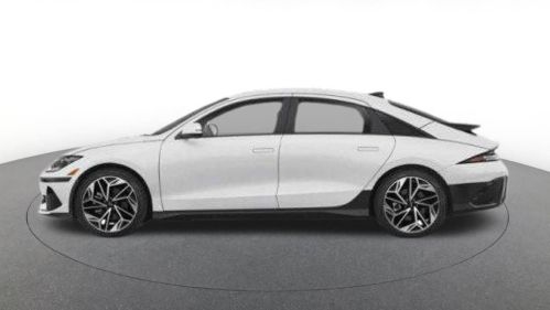 2025 Hyundai IONIQ 6 KMHM34AA8SA088098