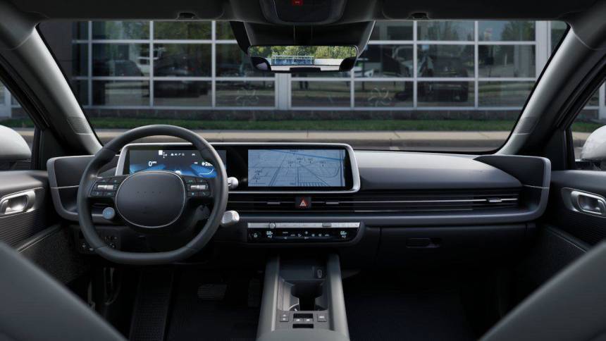 2025 Hyundai IONIQ 6 KMHM34AA8SA095892