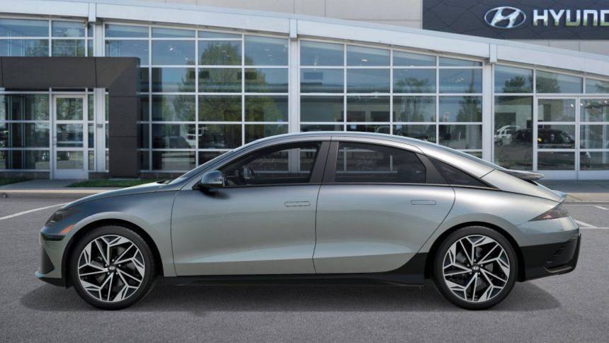 2025 Hyundai IONIQ 6 KMHM34AA8SA095892