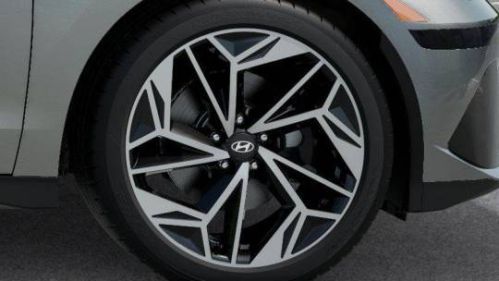 2025 Hyundai IONIQ 6 KMHM34AA8SA095892