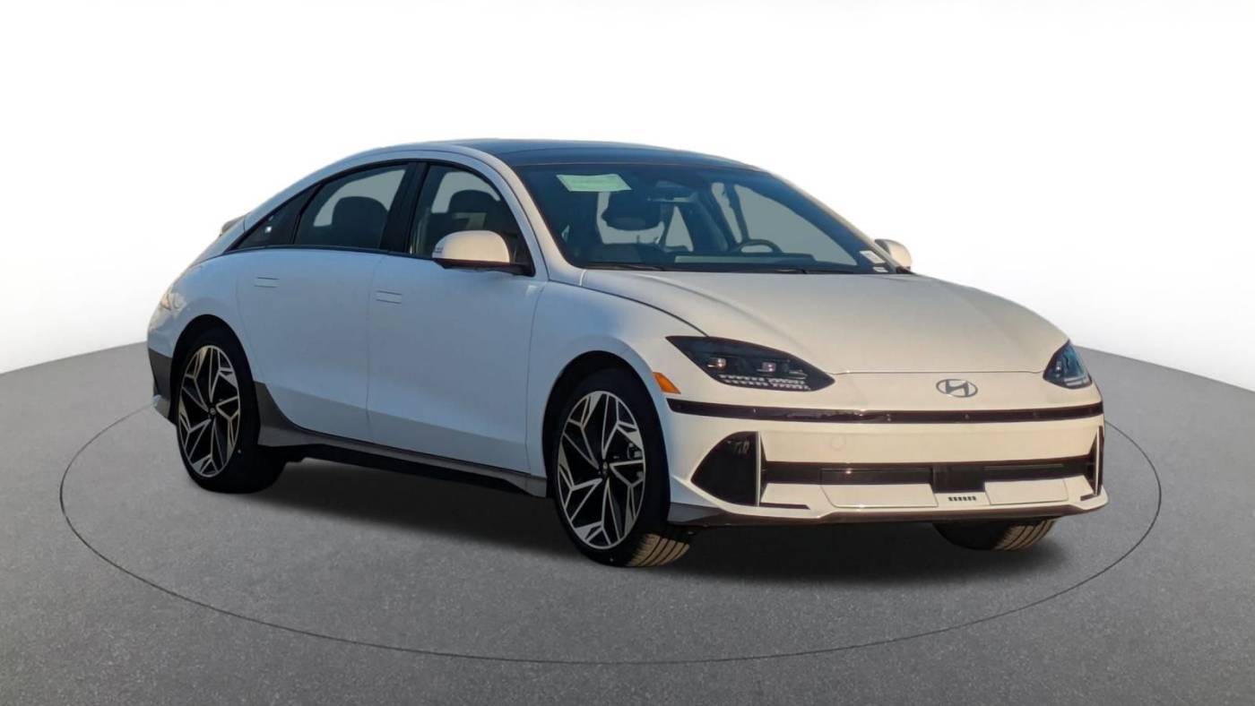 2025 Hyundai IONIQ 6 KMHM54AC4SA085761