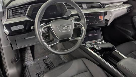 2021 Audi e-tron WA1AAAGE9MB011267