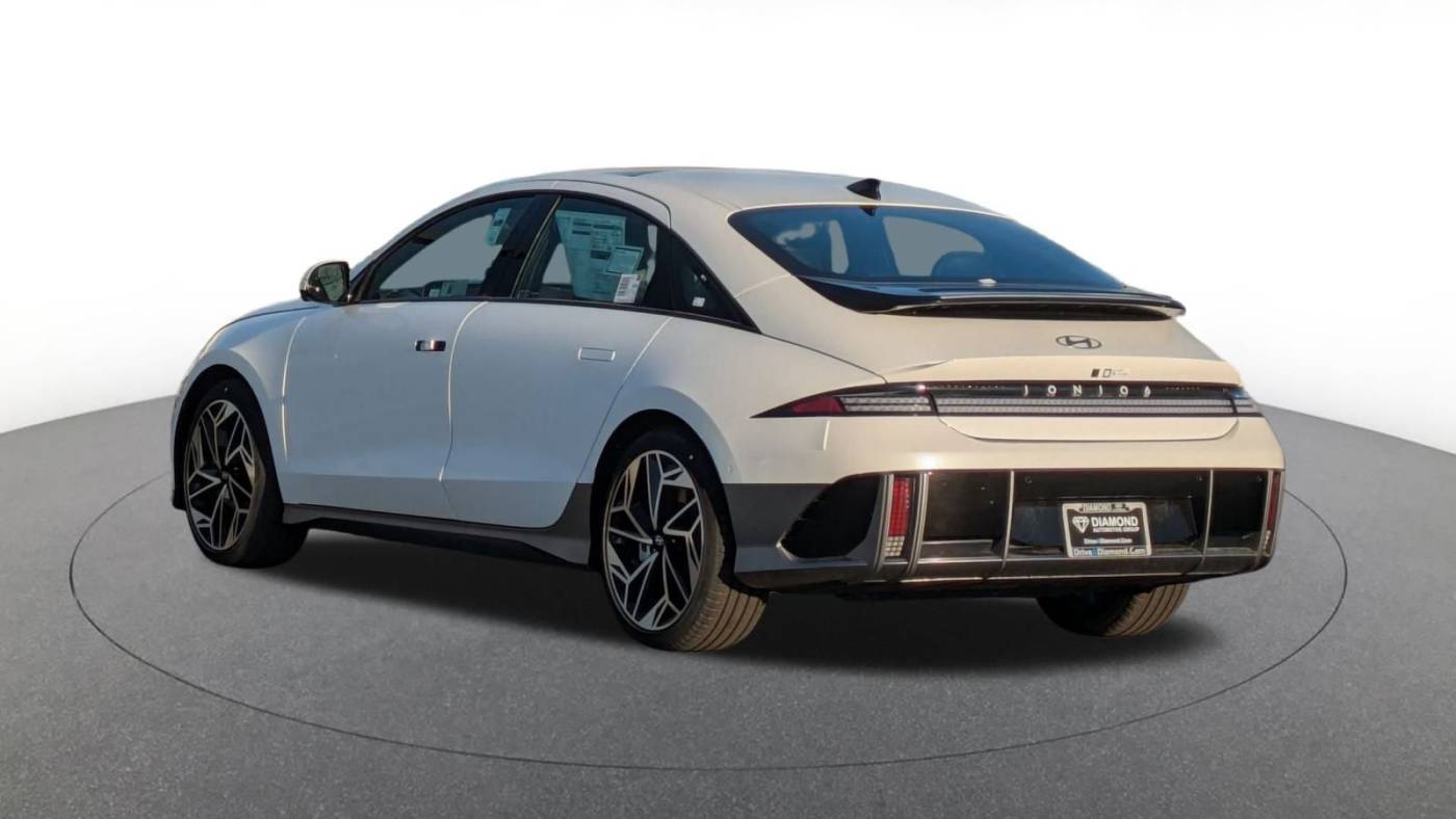 2025 Hyundai IONIQ 6 KMHM54AC4SA085761