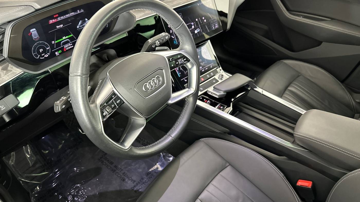 2022 Audi e-tron WA1AAAGE2NB013847