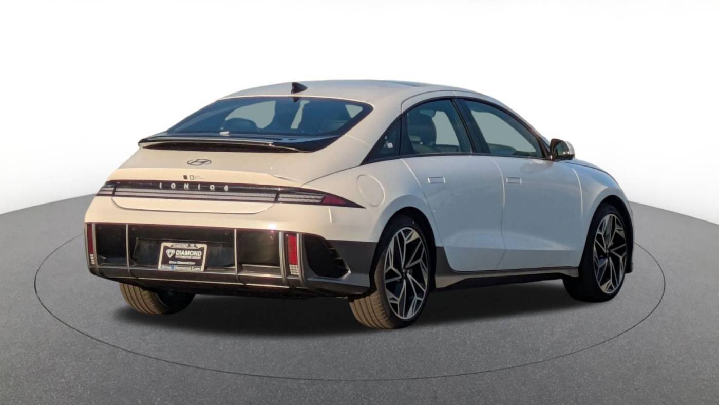 2025 Hyundai IONIQ 6 KMHM54AC4SA085761