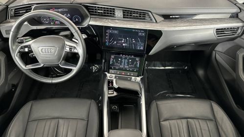 2022 Audi e-tron WA1AAAGE2NB013847