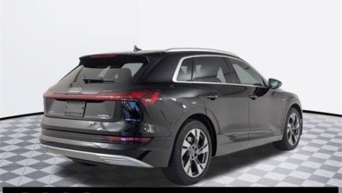 2021 Audi e-tron WA1AAAGE9MB011267