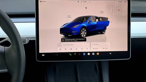 2023 Tesla Model Y 7SAYGAEEXPF739402