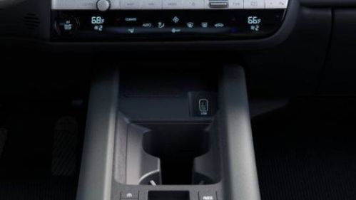 2025 Hyundai IONIQ 6 KMHM34AA0SA096115