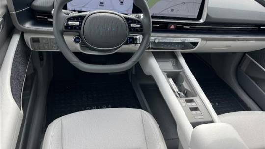 2025 Hyundai IONIQ 6 KMHM34AA7SA090635