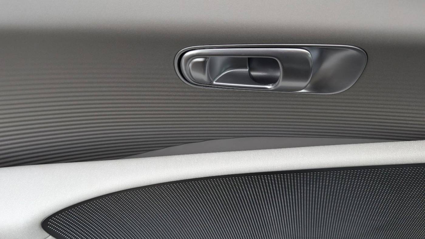 2025 Hyundai IONIQ 6 KMHM34AC0SA088484