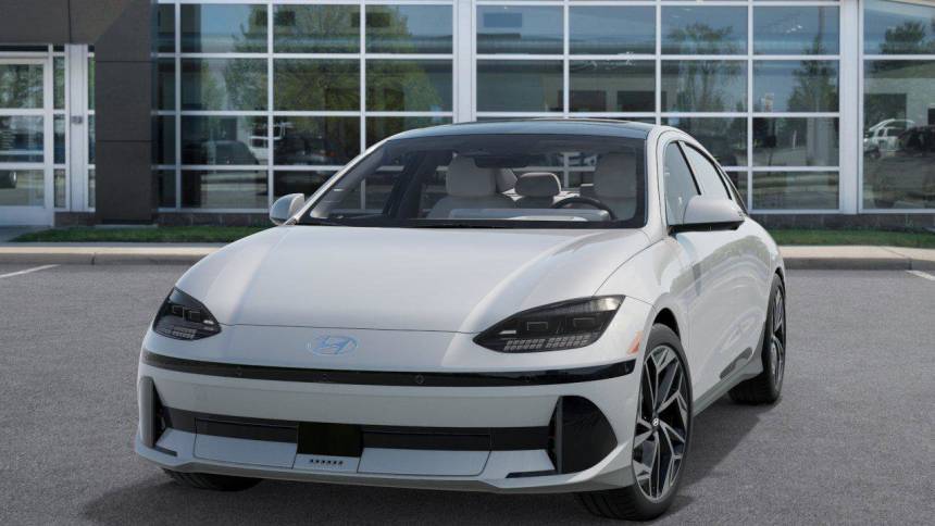 2025 Hyundai IONIQ 6 KMHM54AA9SA095846