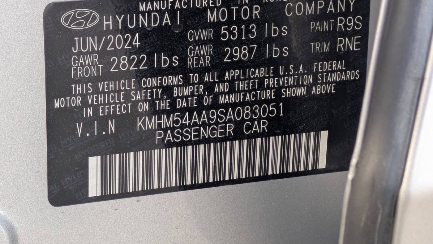 2025 Hyundai IONIQ 6 KMHM54AA9SA083051