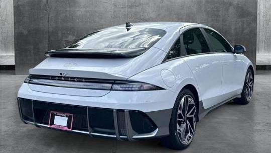 2025 Hyundai IONIQ 6 KMHM34AC9SA083428
