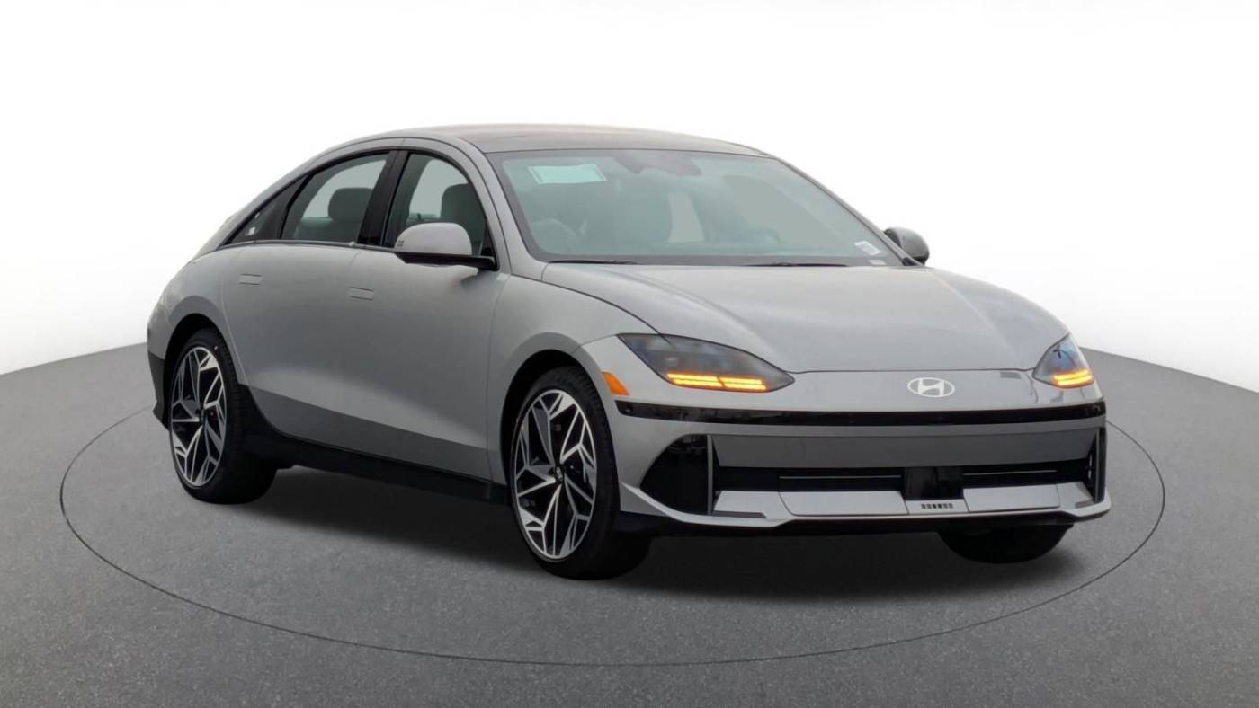 2025 Hyundai IONIQ 6 KMHM54AA0SA096125
