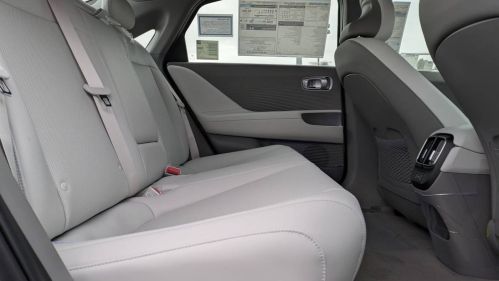 2025 Hyundai IONIQ 6 KMHM54AA0SA096125