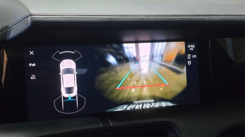 2022 Porsche Taycan - Images - 12
