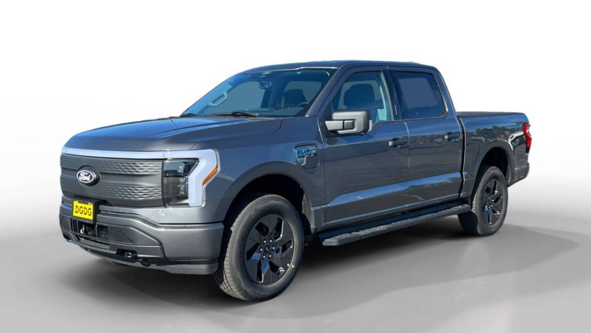 2024 Ford F-150 Lightning 1FTVW3LK3RWG23738