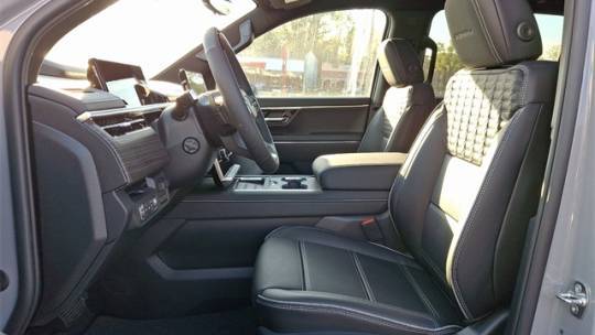 2024 GMC Sierra EV 1GT401ELXRU402236