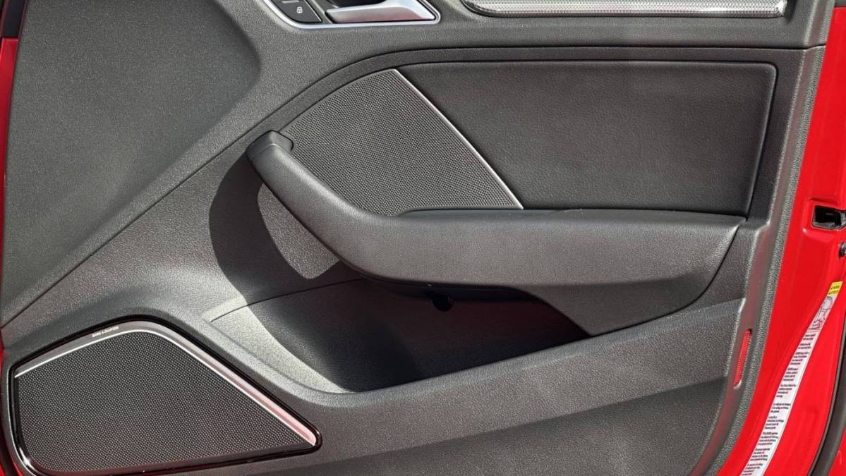2017 Audi A3 Sportback e-tron - Images - 9