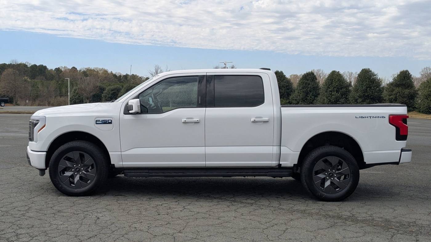 2025 Ford F-150 Lightning 1FTVW5L75SWG02323