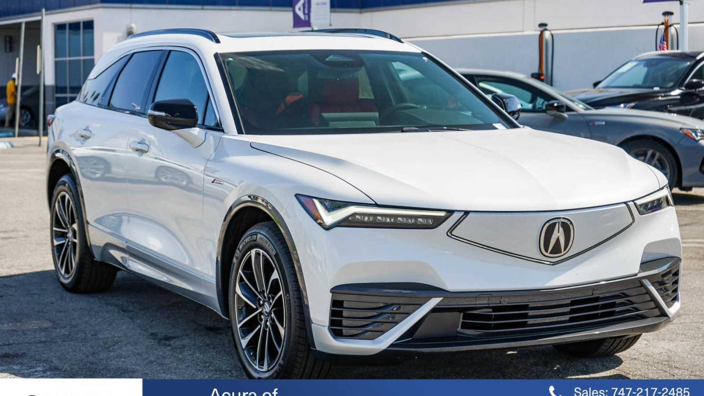 2024 Acura ZDX 4W5KHNRL9RZ509656