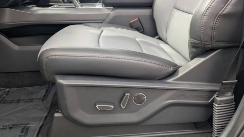 2025 Ford F-150 Lightning 1FTVW5L75SWG02323