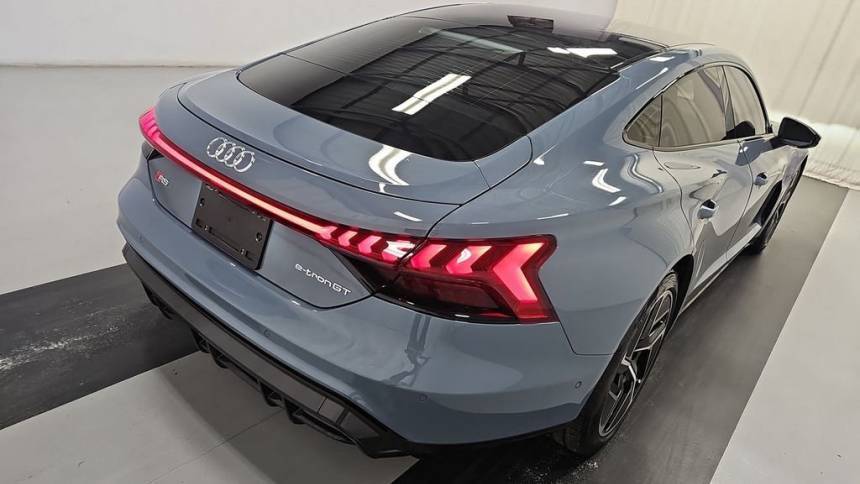 2024 Audi RS e-tron GT - Images - 4