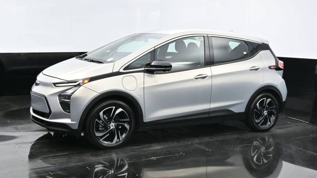 2023 Chevrolet Bolt - Images - 4