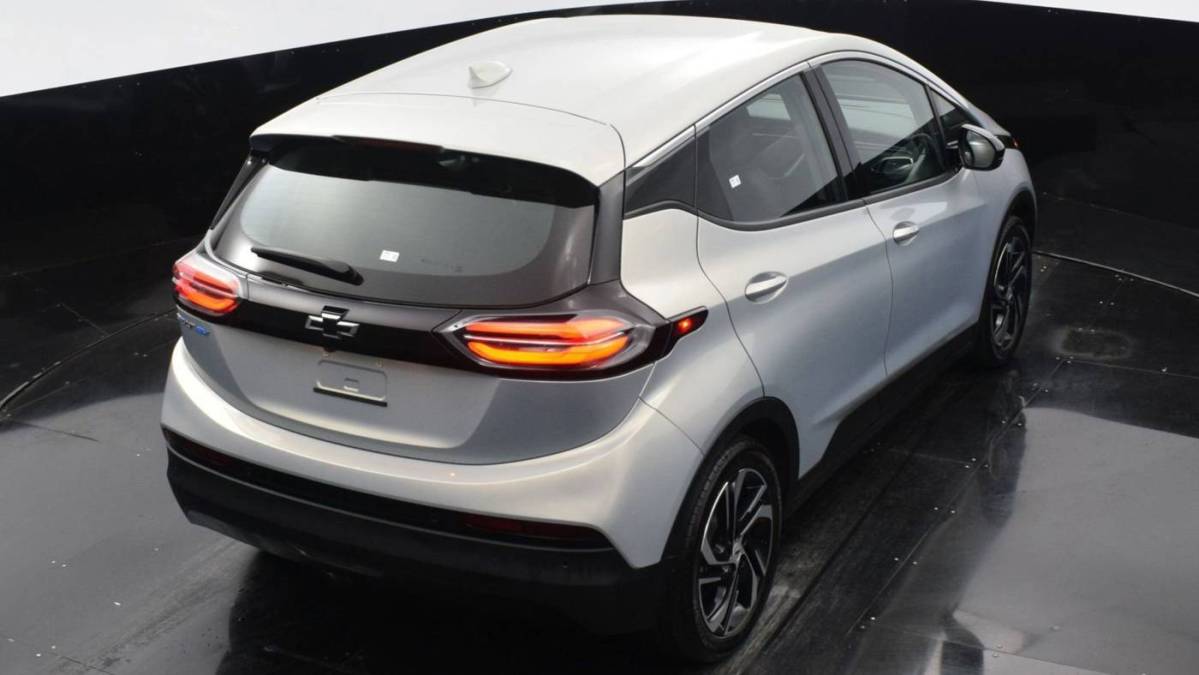2023 Chevrolet Bolt - Images - 23