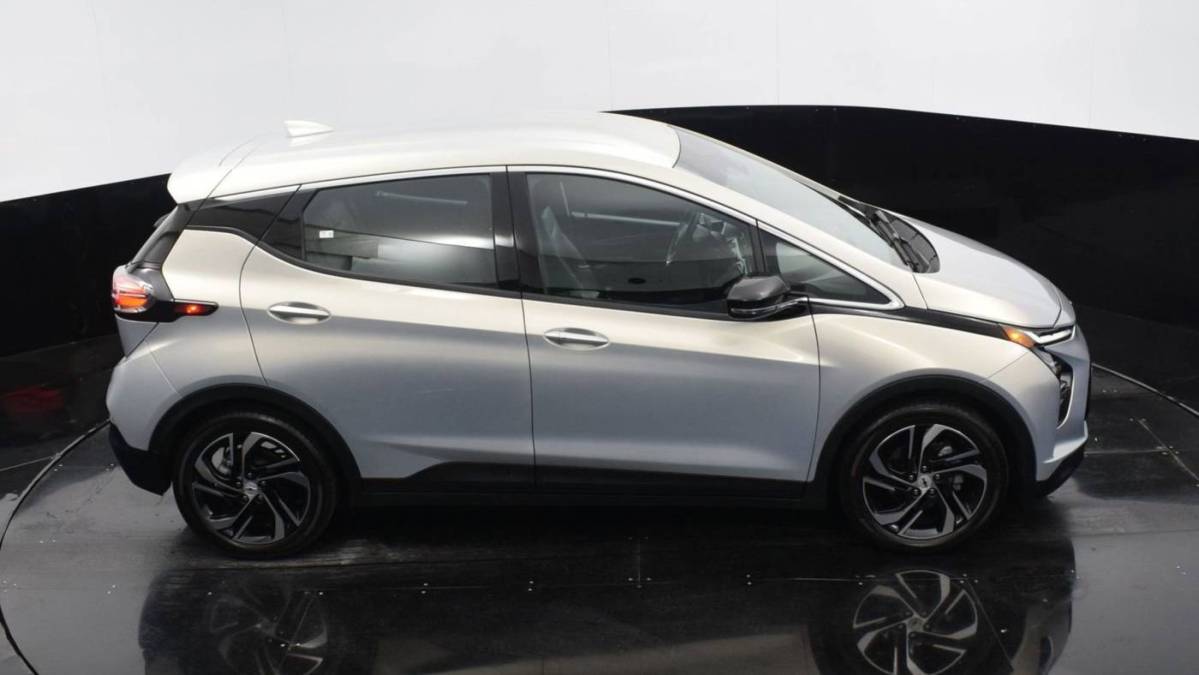 2023 Chevrolet Bolt - Images - 25