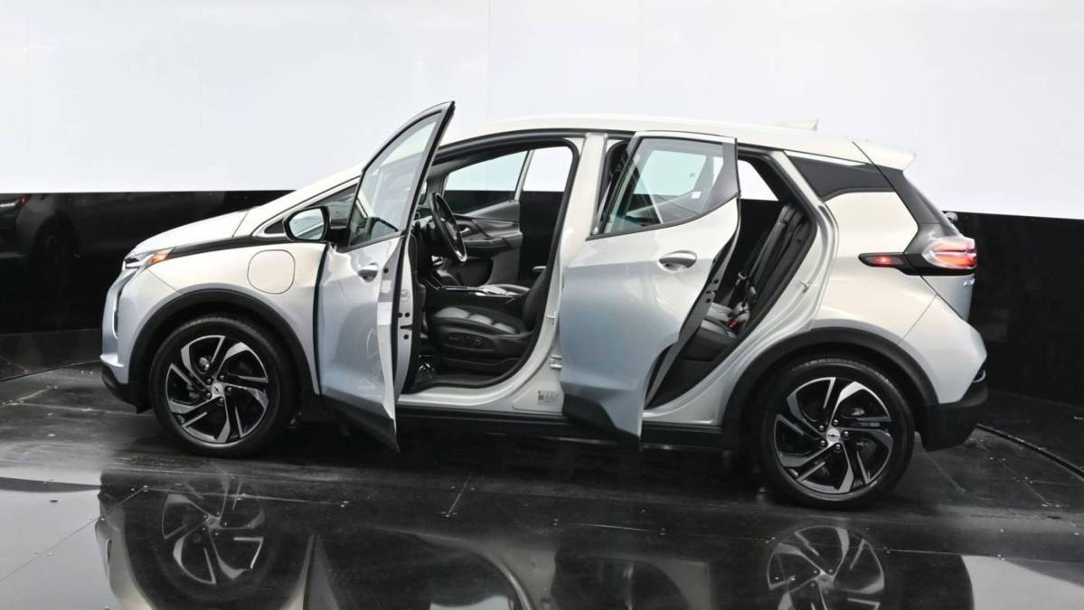 2023 Chevrolet Bolt - Images - 29
