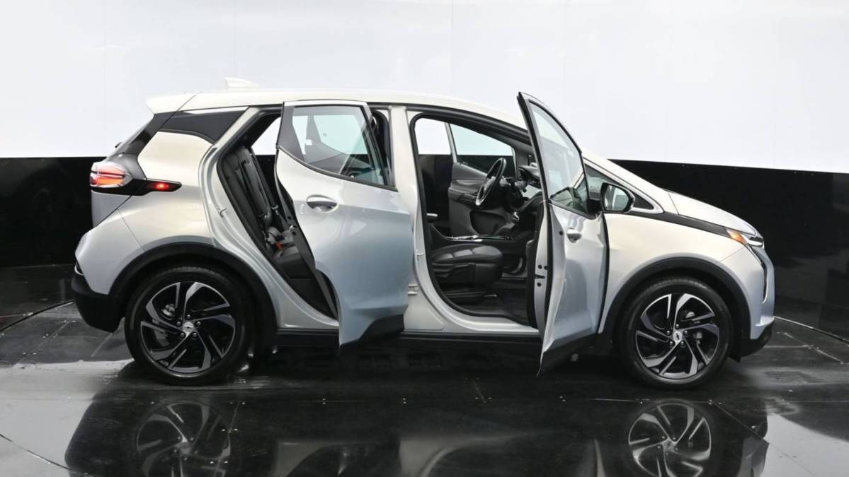 2023 Chevrolet Bolt - Images - 34