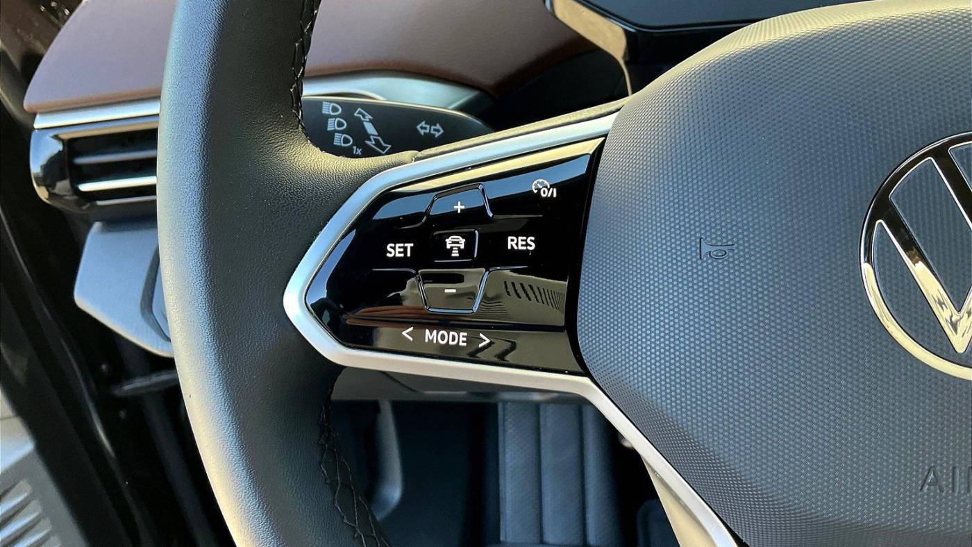 2023 Volkswagen ID.4 1V2DNPE83PC036069