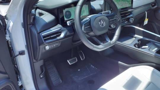 2024 Acura ZDX 4W5KHNRL5RZ501358