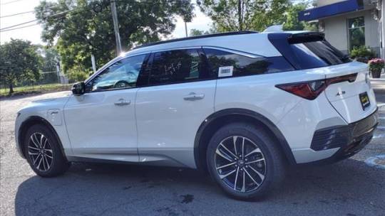 2024 Acura ZDX 4W5KHNRL8RZ502438