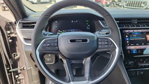 2025 Jeep Grand Cherokee 1C4RJYB68S8685292