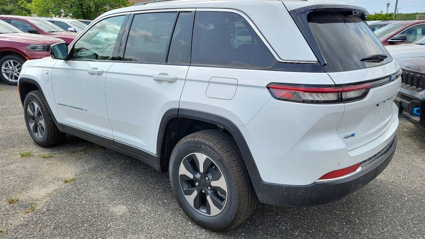2022 Jeep Grand Cherokee 1C4RJYB61N8707055
