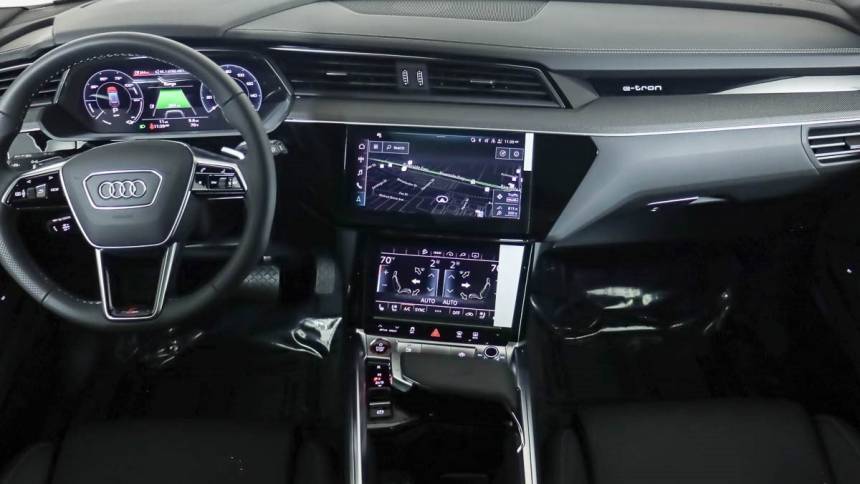 2023 Audi e-tron S - Images - 8