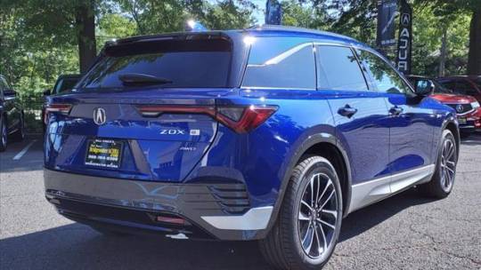 2024 Acura ZDX 4W5KHNRL9RZ501413