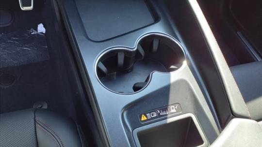 2024 Acura ZDX 4W5KHNRL9RZ501413