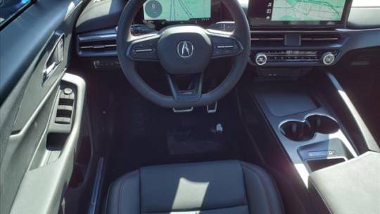 2024 Acura ZDX 4W5KHNRL9RZ501413