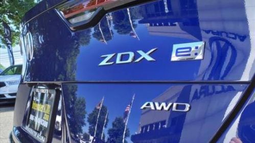 2024 Acura ZDX 4W5KHNRL9RZ501413
