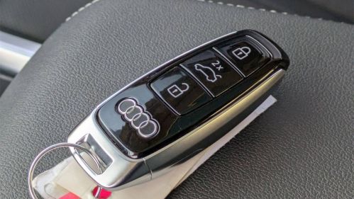 2022 Audi e-tron WA12AAGE0NB024530