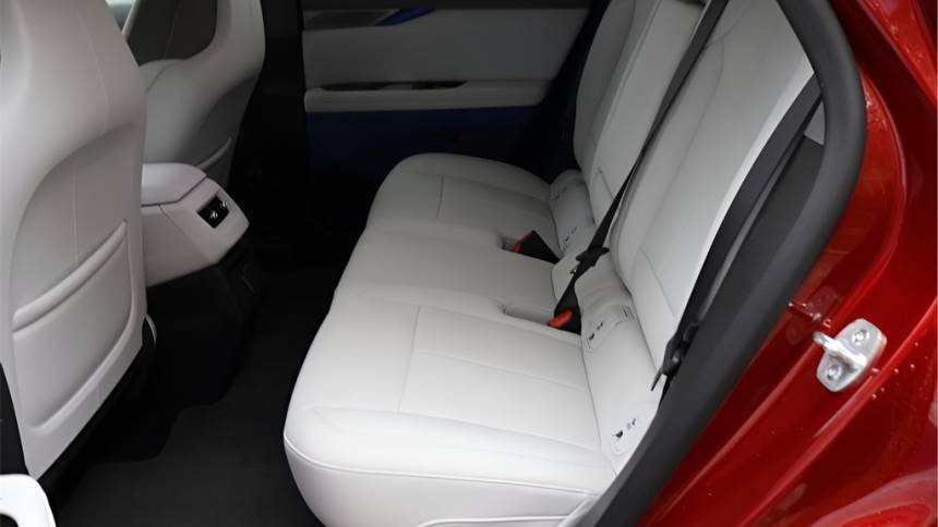 2025 Cadillac OPTIQ 3GYK3BMR6SS174942