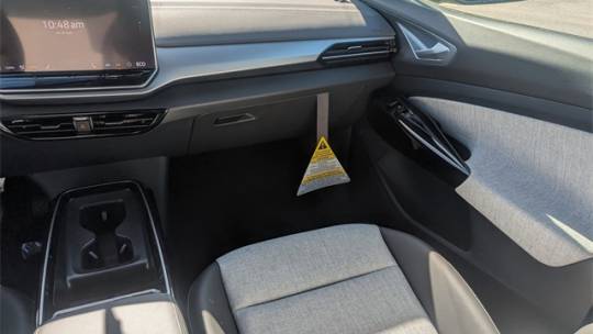 2025 Volkswagen ID.4 1V2DSPE82SC002853