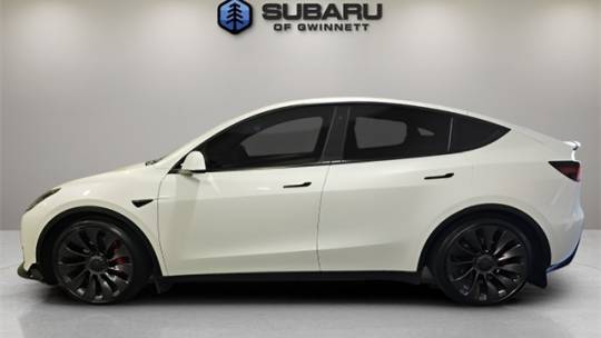 2022 Tesla Model Y 7SAYGDEF7NF381666