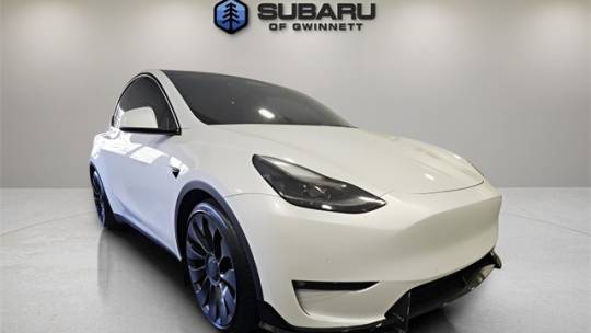 2022 Tesla Model Y 7SAYGDEF7NF381666