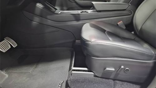 2022 Tesla Model Y 7SAYGDEF7NF381666